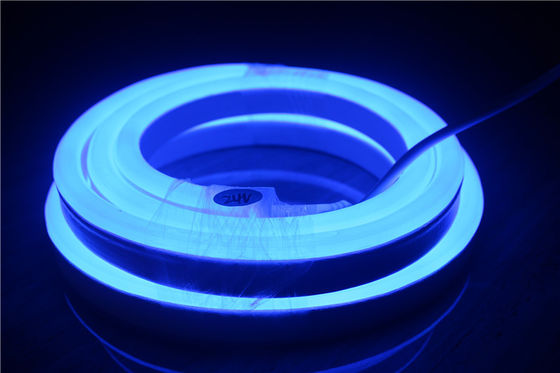 14x26mm Halbtransparentes PVC-Superhelles 220V mehrfarbiges LED-Neon-Flexlicht für Gebäude