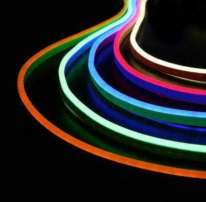 Weihnachtsschmuck 8*16mm Einfarbiges LED-Flex-Neon-Seillicht