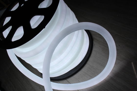 24V weiße Farbdekoration 360° rundes Neon-Flexlicht für den Außenbereich