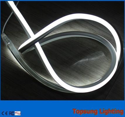 Lila PVC-Rohr LED Neon-Flex 220v 120LEDs/m für die Außendekoration