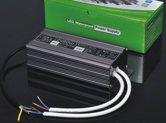 LED-Treiber wasserdicht IP67 12v 80w Led-Stromversorgung Led-Neon-Transformator zum Verkauf