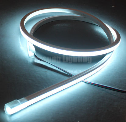 Programmierbarer RGBW 4-Chip-Farbwechsel-LED-Neonseil flexibler Streifen 24V Oberansichtquadrat 17x17mm