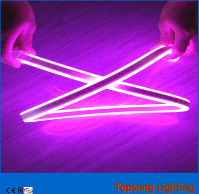 rosafarbene 240V LED-Flexible Neonstreifenleuchte mit zwei Seiten 8*17mm für den Außenbereich