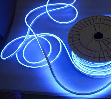 Hochwertiges 12V Neonrohr LED Neonstreifenlicht Mini 6mm kundenspezifische Leuchten für Räume