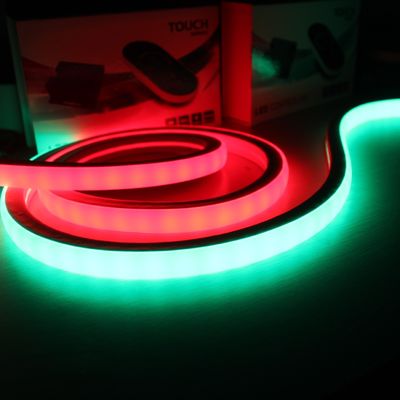 Digitale Blinklichter SMD LED 5050 RGB mit IC Neon 12V 17x17mm quadratische digitale Neon-Flex-Leuchten